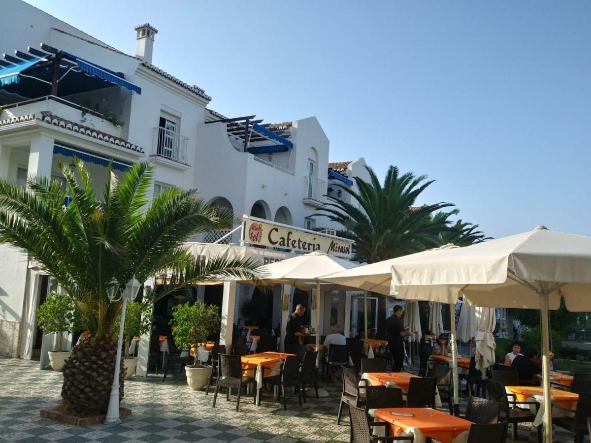 Nerja Solymar Apartment Ngoại thất bức ảnh