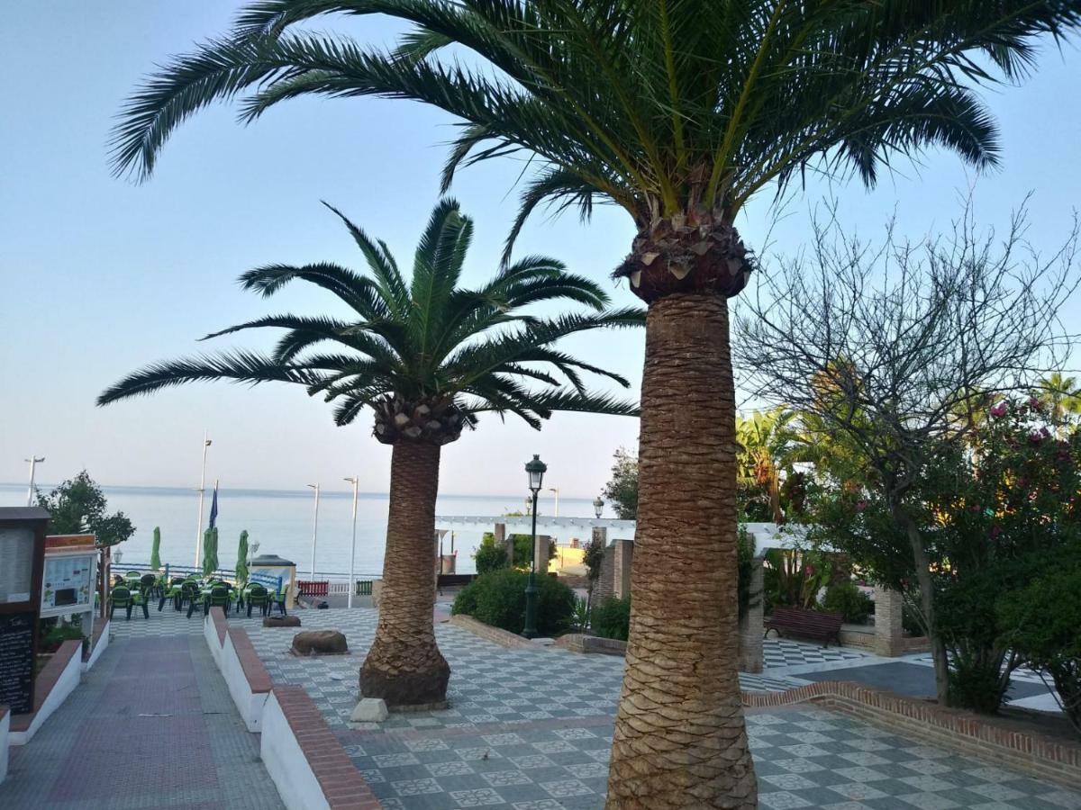 Nerja Solymar Apartment Ngoại thất bức ảnh